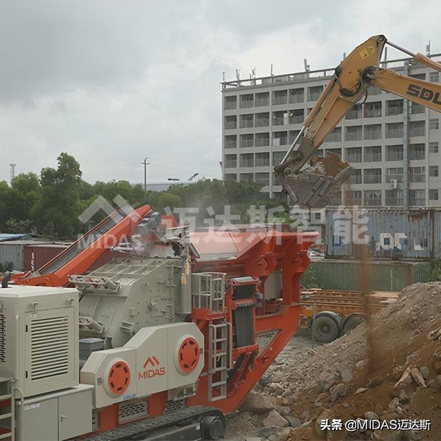 悬挂式破碎机多少钱