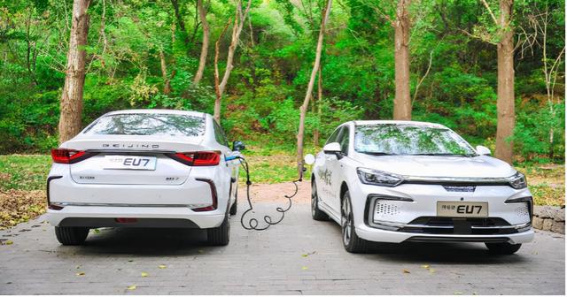 光储充放，新能源的下一个万亿赛道？｜资本眼