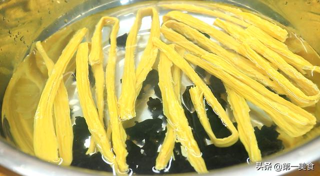 清明时节，牢记少吃3“发物”，多吃5“凉菜”！保养身体少生病