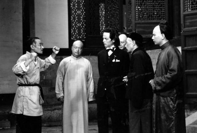 阿q精神:阿Q精神：因国民劣根性而被当成负面教材，阿Q到底错在哪里？