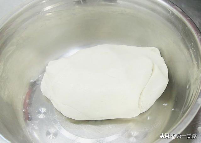 想吃零食不用买，4种面食详细做法，不用烤箱不发面，几分钟出锅