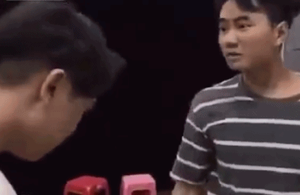 爆笑的动态图片GIF：恐高症患者看完都尿了