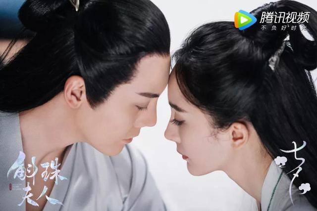 温哥华酱油乐队:杨幂、陈伟霆新剧即将定档，一看导演心都凉了