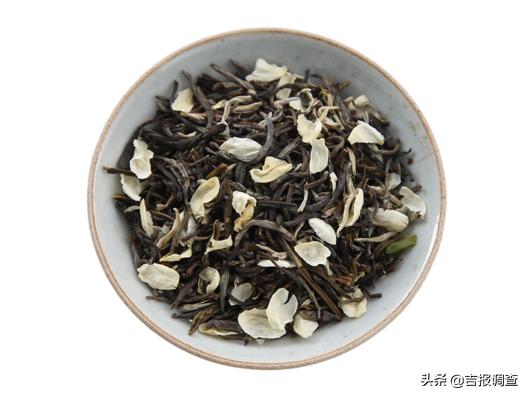 中医专家提醒：茶也有茶性，秋冬喝茶要淡茶温饮才养生