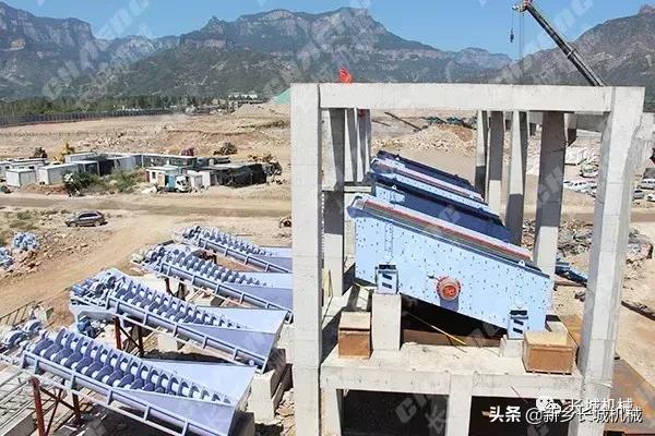 河南新乡厢式破碎机