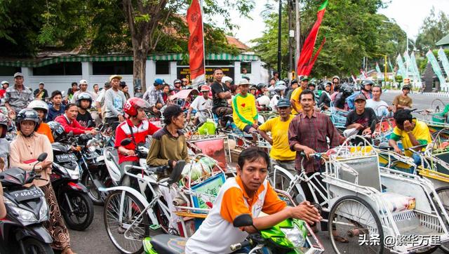 印尼2.68亿人，GDP东南亚第一，普通人一月工资多少钱？