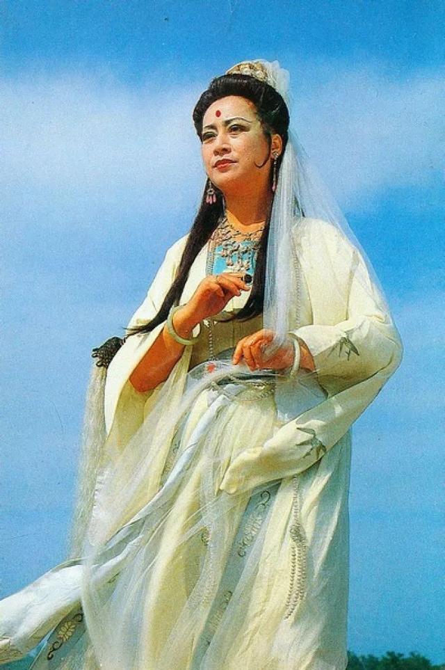 观音左大玢剧照(观音左大玢近照)