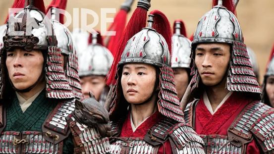 中国电影票房超北美,全球第一!好莱坞已经近黄昏了?