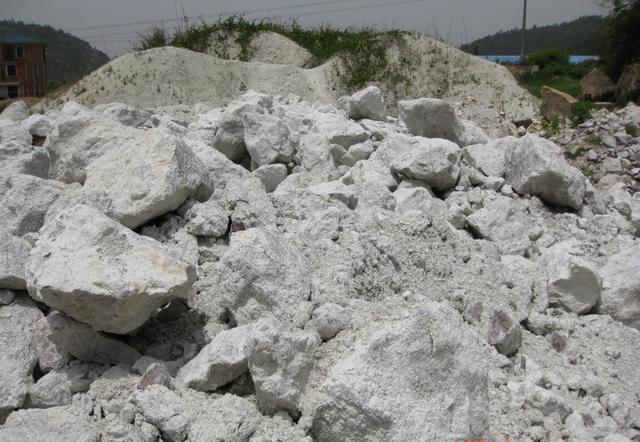 关于内蒙古高岭土制砂机的信息
