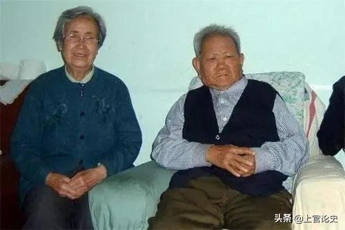 1950年有党干部盖2层别墅，还有人贪污170亿，毛主席：毙了