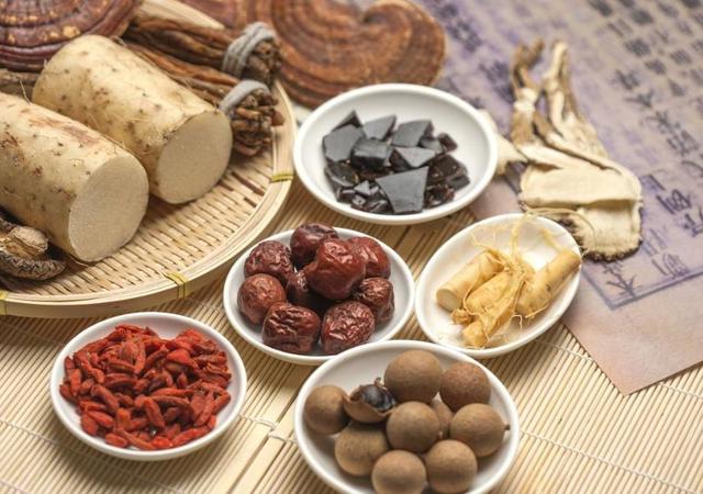 医生：这8种食物被“吹上了天”，却没多大效果，不要被骗了