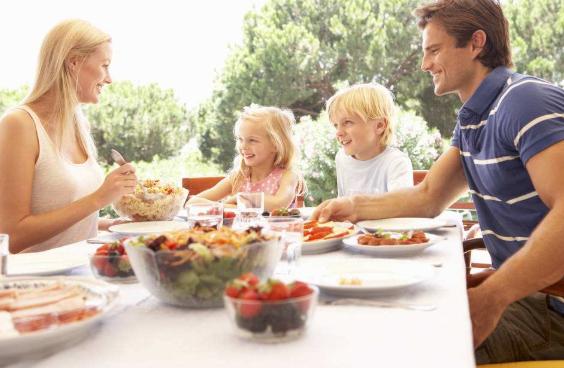 小孩身上皮肤像鸡皮疙瘩一样怎么回事啊