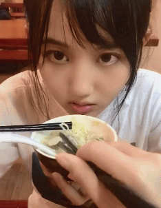 性感美女的动态图：这估计没几个人受得住