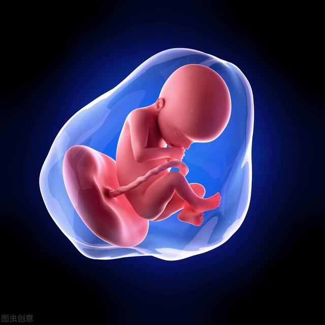 孕8个月的准妈妈需要注意什么？如胎位不正，可采取这种坐姿纠正