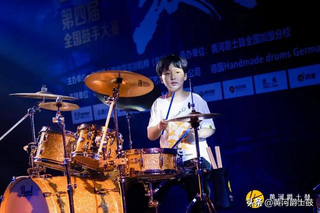 为了文化课，孩子应该牺牲艺术培养吗？