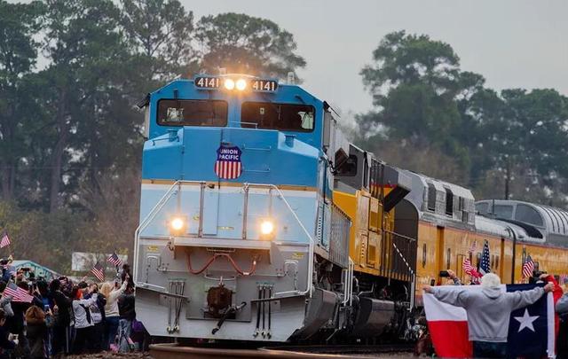 中美铁路对比，14万公里与25万公里，十年后谁会是老大