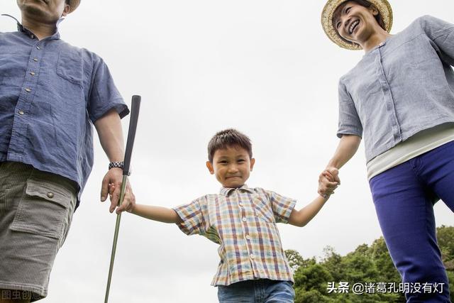 做过239名小学生调研之后，我想和家长们探讨一下教育