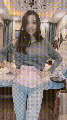 看完受不了的美女GIF动图：妹子这身材，会让人忍不住多看两眼！