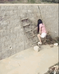 搞笑动图GIF图:就想问一下,以后小学生的业务谁还敢接