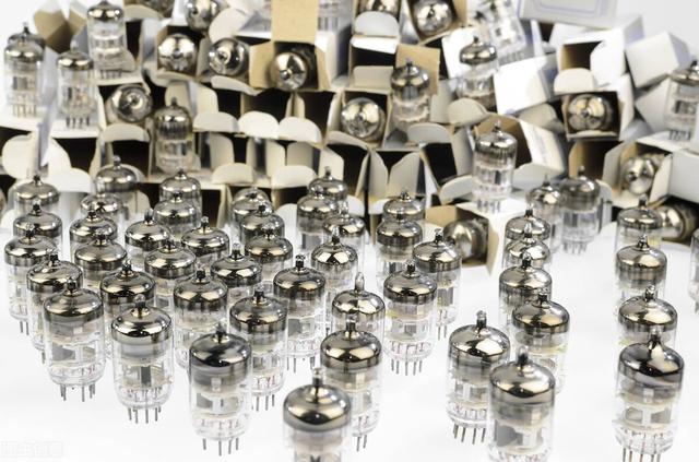 11月22日A股猛料：今天有两大重要利好落地！6板块被注入强劲动力