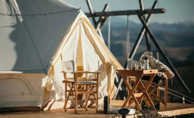 网红露营“大热荒野”融资千万，资本瞄上150亿露营赛道