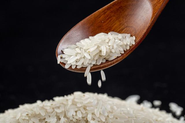 白银多少钱（明朝一两白银相当于现在多少人民币）