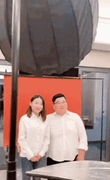 爆笑GIF有趣图片：拍张结婚照那叫一个真不容易