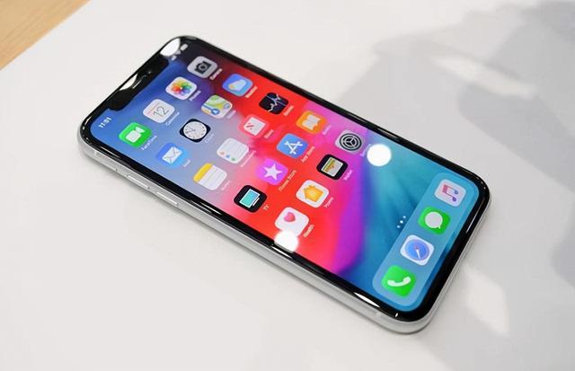 从6499元跌至3599元，苹果新机供不应求，旧款iPhone却已濒临下架