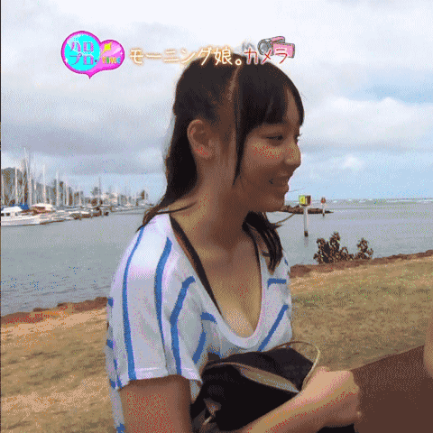不一样的美女GIF：穿了衣服还真不认识了