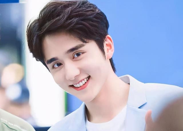 「大神教你」张新成的高考成绩(张新成的高考成绩是多少)