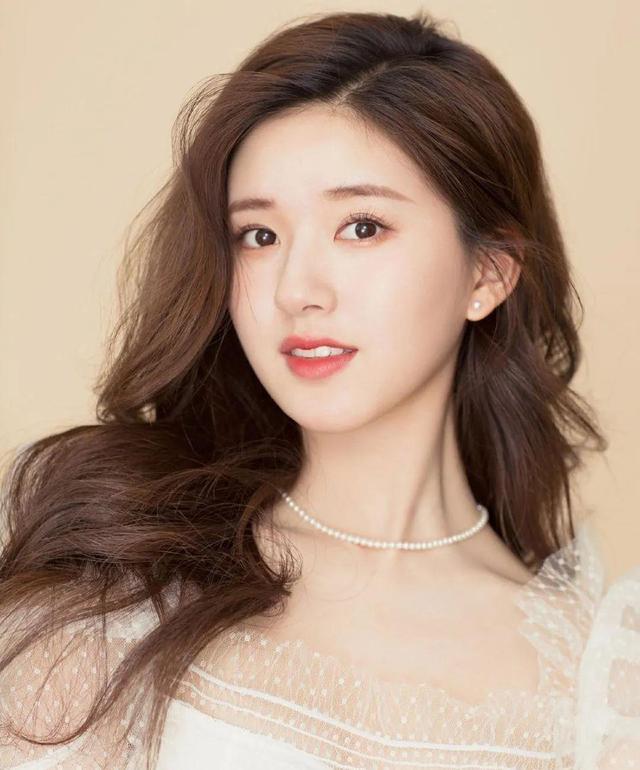 赵露思泳装（赵露思身材如何）