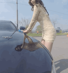 性感还可爱的美女GIF：姑娘，你这样卖萌我受不了啊！