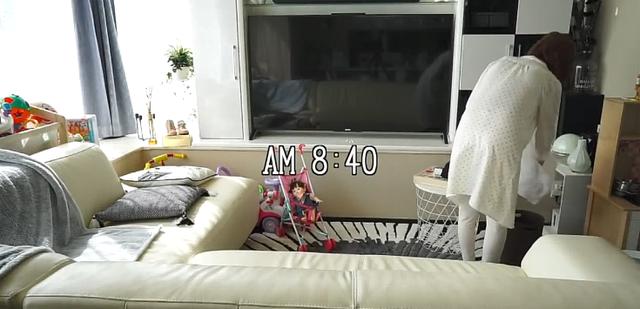 日本年轻主妇的早晨，7：45起床，忙到12点，日子过得忙碌又精致