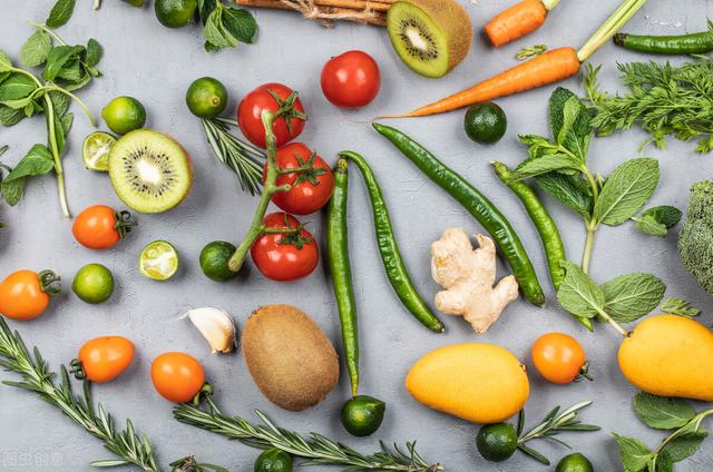 上了岁数爱生病？老年人抵抗力低下该吃什么？常吃这3种食物