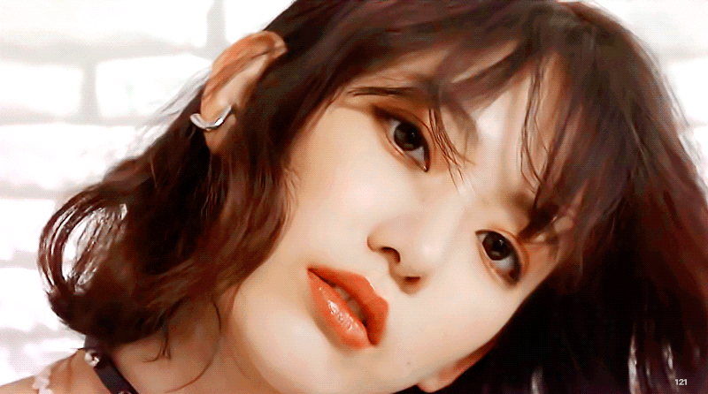高清美女GIF大图：好美的sakura