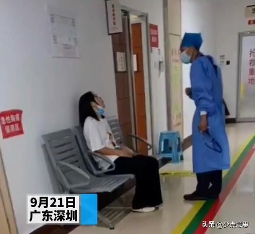 深圳：父母把孩子锁车内，得知医院抢救希望不大，女子后悔大哭