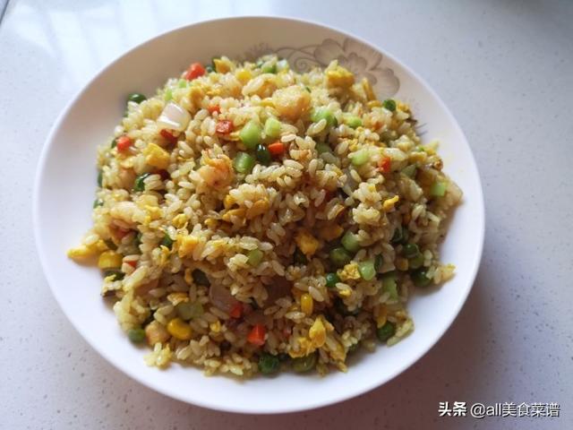 咖喱炒饭 咖喱炒饭