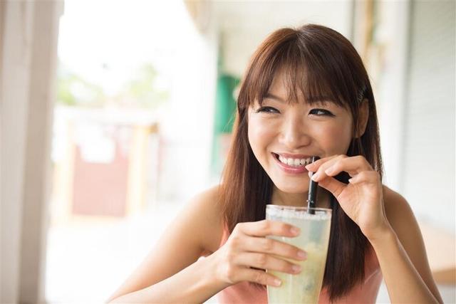 怀孕后能不能喝奶茶？营养师：满足5个条件，孕妈可以放心喝