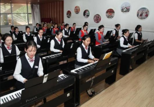 教育部传出消息，大专学历不能当“幼师”，家长拍手叫好