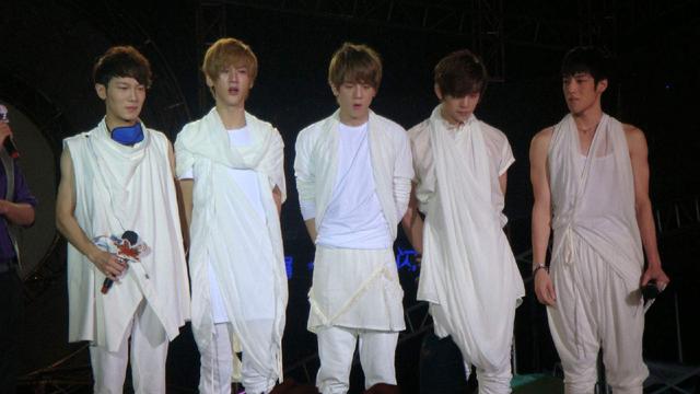 两大门面段黄巍和杨帆