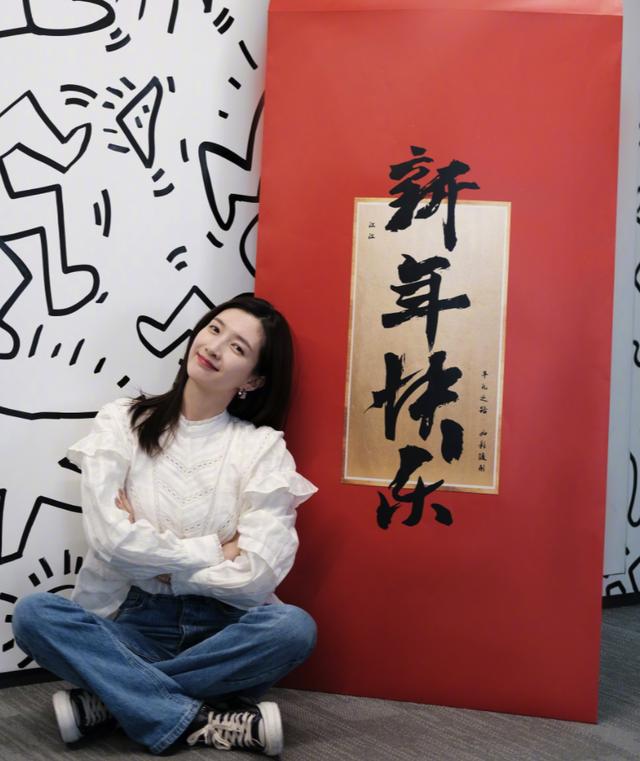 「内幕曝光」胡歌江疏影什么时候恋爱的_胡歌江疏影什么时候分的手