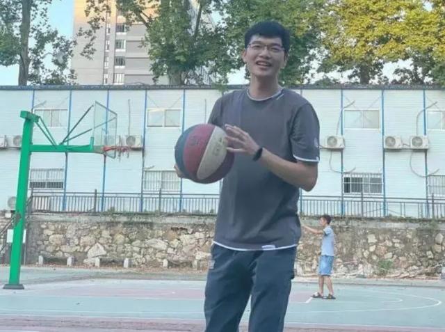 硬核！华为“天才少年”再刷屏，他们的科研能力究竟有多强？