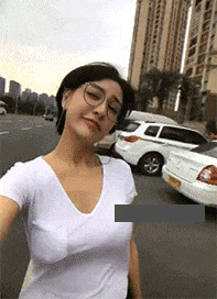 美女的动态图图片：日本排名前三的人工智能机器人美女