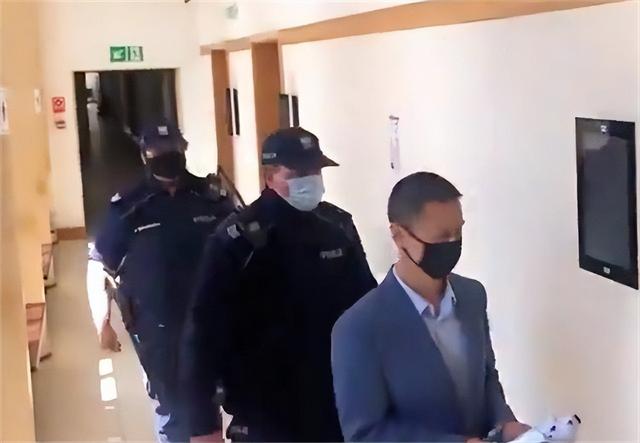 王伟晶：华为前员工被波兰关押三年，迄今未获自由