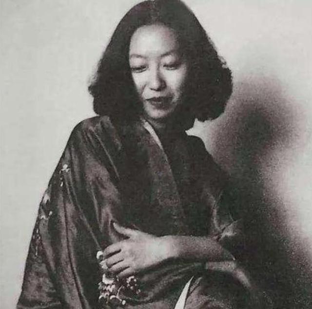 杨绛评张爱玲：长相难看，一脸“花生米”，文笔不错，但意境卑下