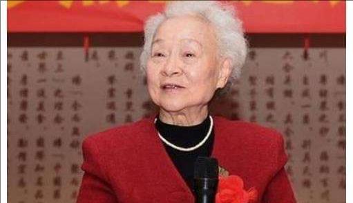 2019年刘少奇三子病逝，丧事低调处理，妻子献花圈