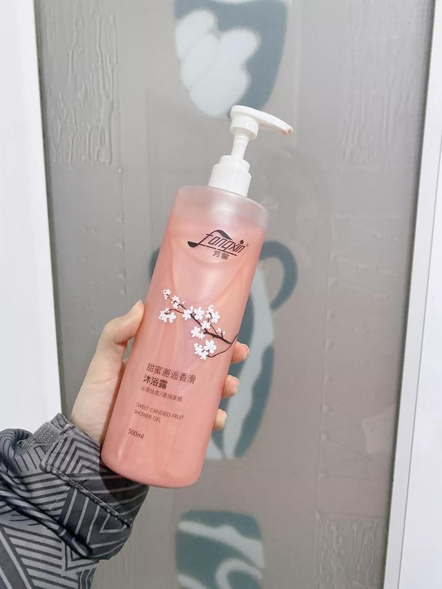 腿部鸡皮肤涂什么