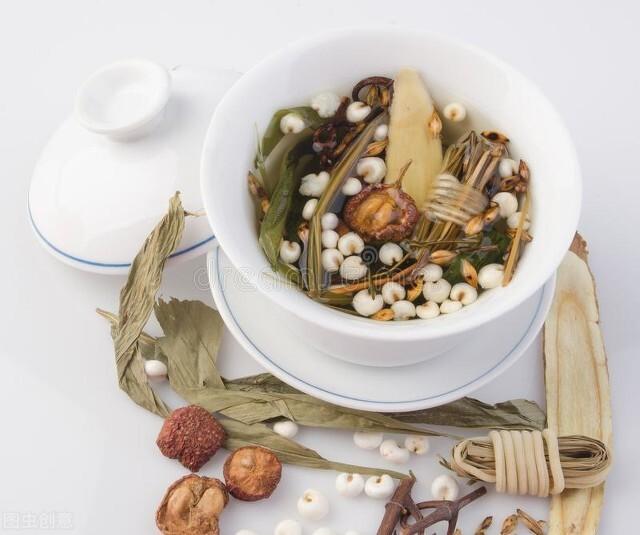 入睡困难梦多易醒中医一方疏肝活血帮患者恢复 新闻时间