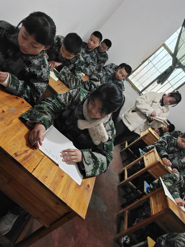 叛逆孩子纠正教育公司(孩子叛逆教育机构)(图13)