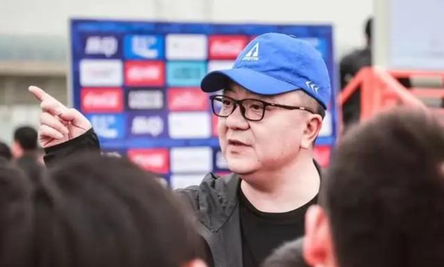 一针见血！刘国梁态度打脸董路冯潇霆，一句话让中国男足哑口无言
